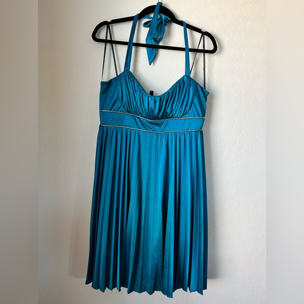 Turquoise Early 2000’s Homecoming or Prom Dress